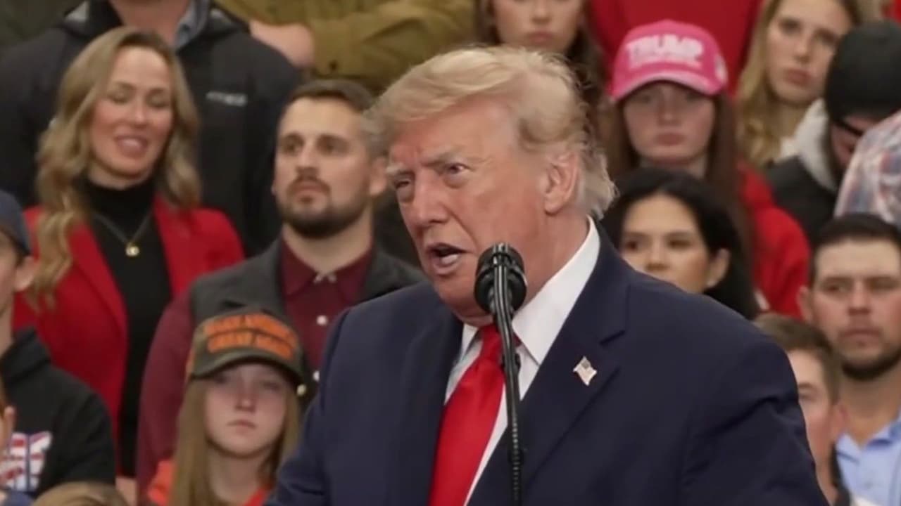 Donald Trump habla de un acuerdo con Taiwán sobre gas natural durante visita a Alaska por elecciones de medio término