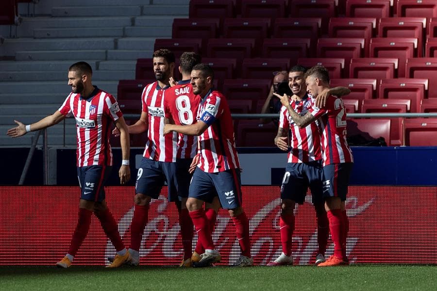 Con goles de Costa, Correa, Félix, Llorente y con el debutante Luis Suárez, que se luce con doblete, el Atleti brilló en el Wanda Metropolitano ante el Granada, quien sólo anotó un gol por parte de Jorge Molina.