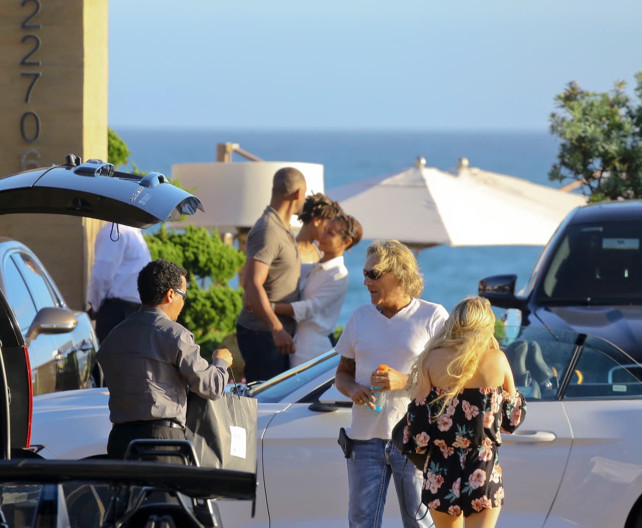 Nos da gusto verlos tan contentitos.