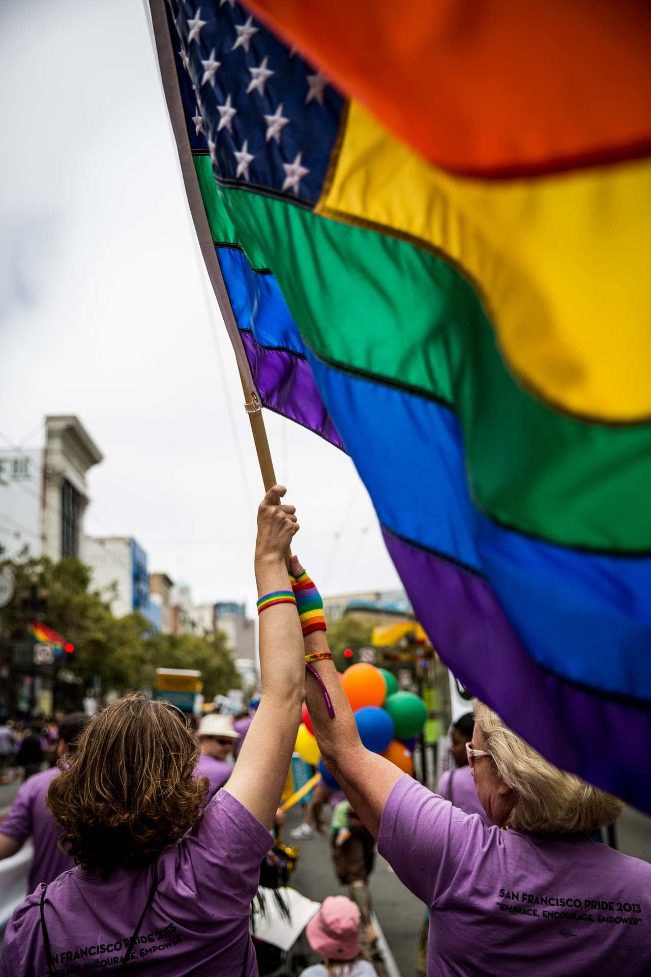 Cientos salieron a las calles de San Francisco para celebrar el Orgullo Gay.