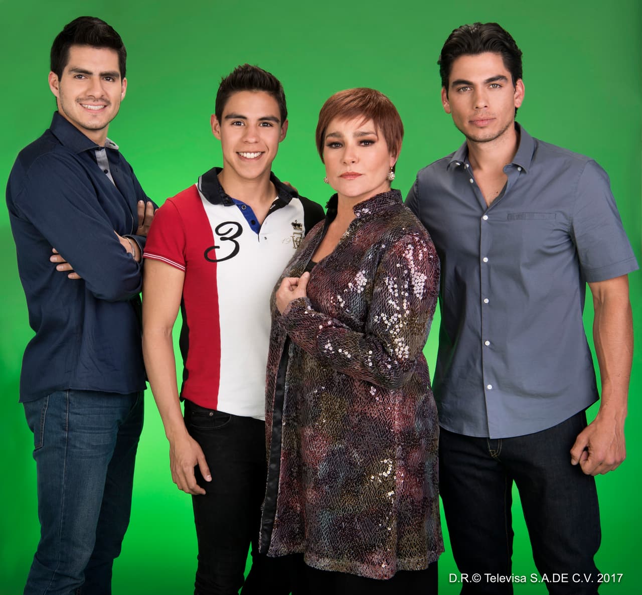 La cantante tuvo tres hijos, y estos son los actores que les darán vida, Axel Alcantara (Ernesto), Francisco Luna (Cesarín) y Josué Gutiérrez (Jorge).