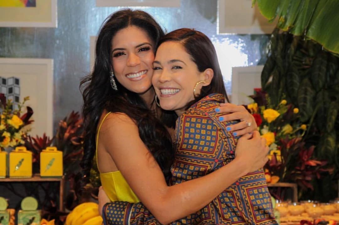 Karla Martínez ha dicho que se siente como la mamá de los conductores de Despierta América, es por eso que no dudamos que Francisca reciba muy buenos consejos de ella en esta nueva etapa.
<br>