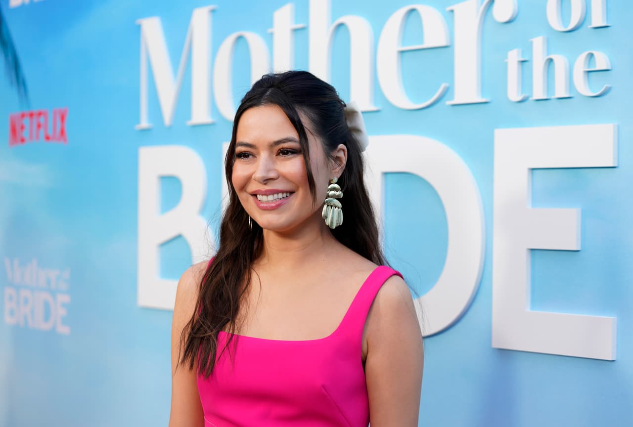 Miranda Cosgrove protagoniza la película 'La madre de la novia'
