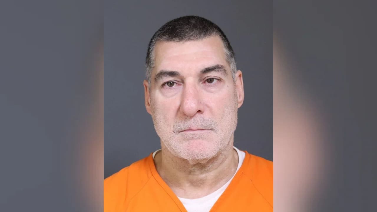 Hombre que confesó apuñalar a su esposa frente a su hija de 7 años recibe condena de 20 años en Miami-Dade