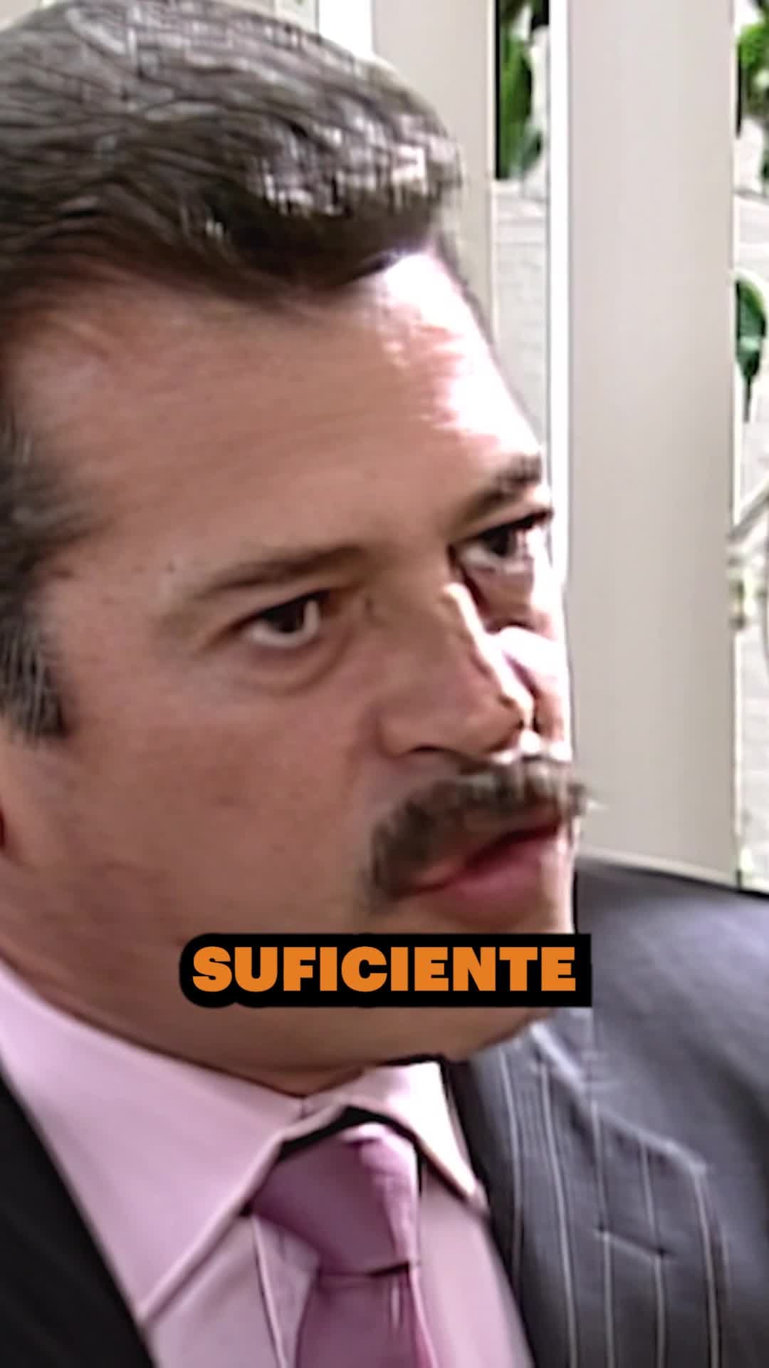 Rebeca amenaza a Ramón con abandonarlo