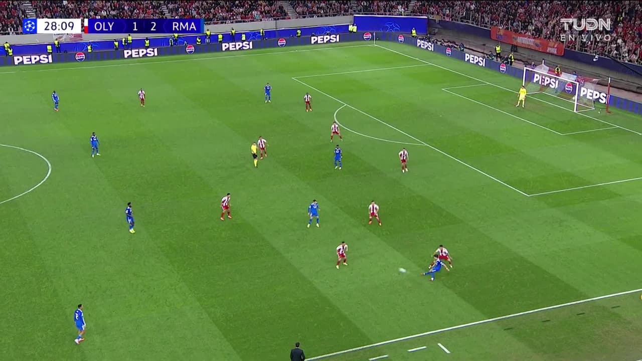 ¡GOL!  anota para Real Madrid. Kylian Mbappé