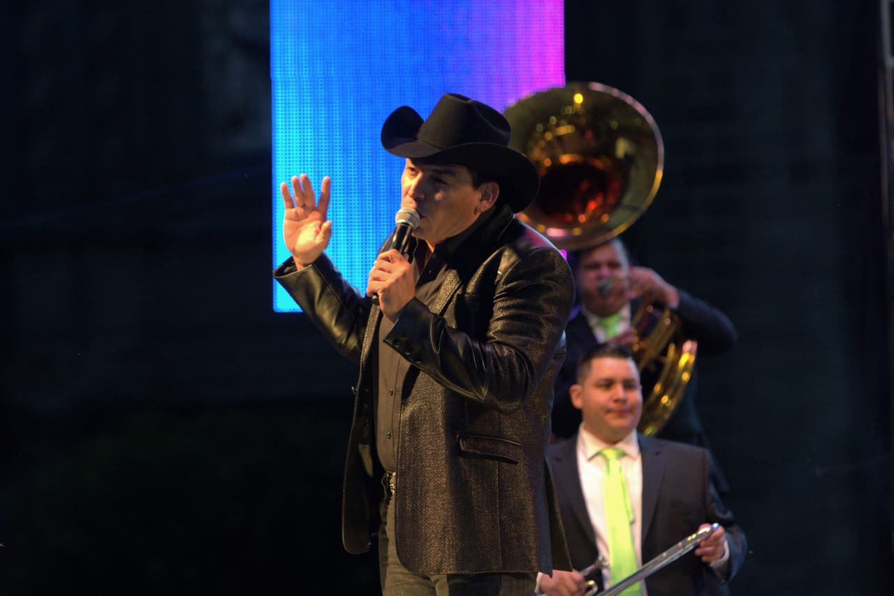 La banda tuvo a grandes amigos de invitados como José Manuel Figueroa.