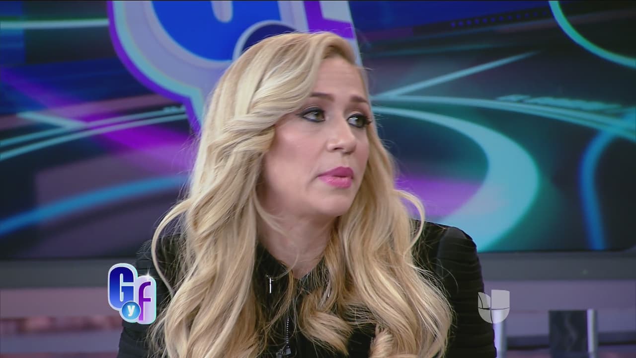 “Todo se rompe cuando me trata de besar, yo me hice a un lado y se enojó me tomó por el cuello’’, agrega.