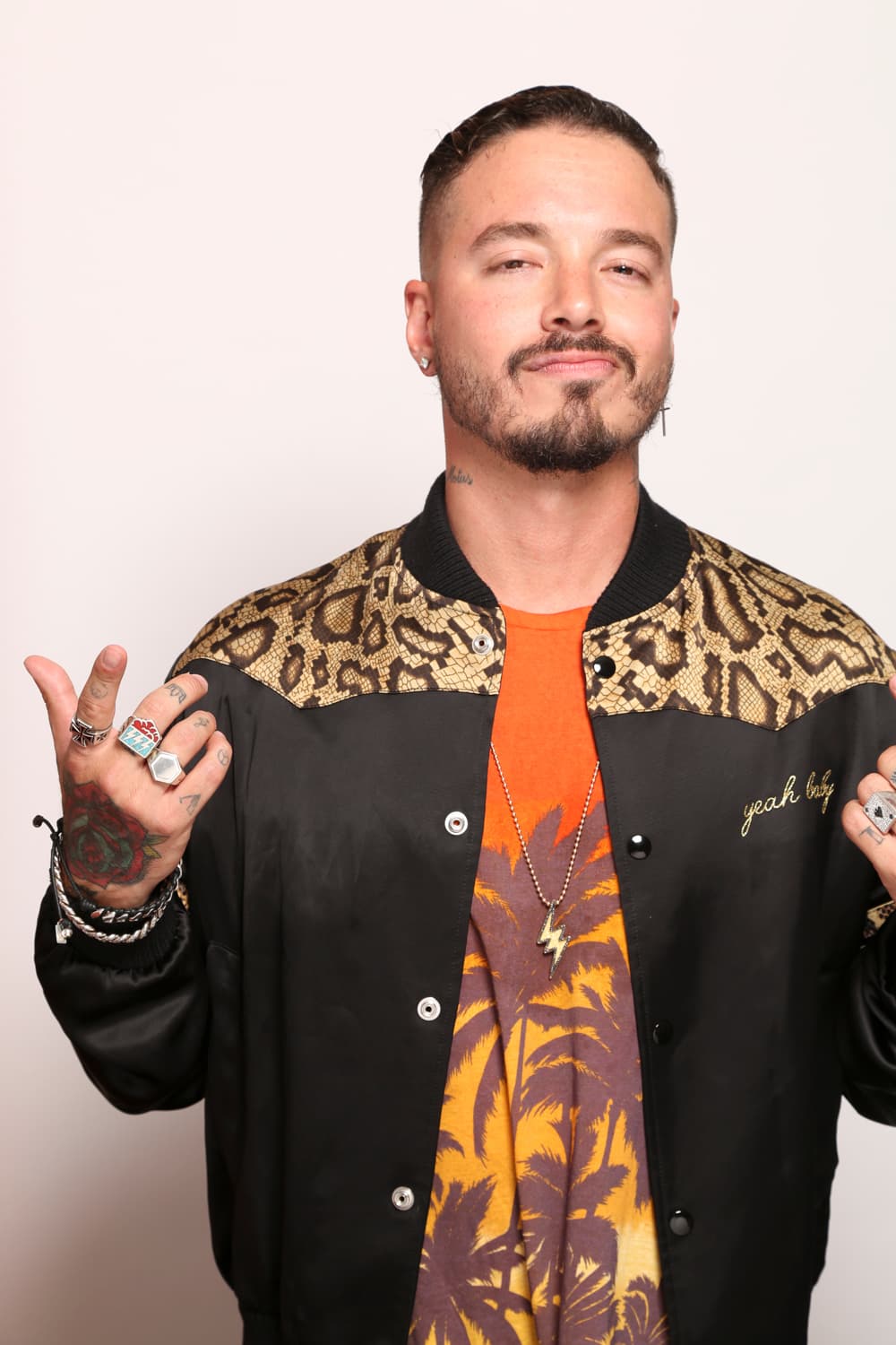 También dijo que le hubiera encantado platicar con Héctor Lavoe.