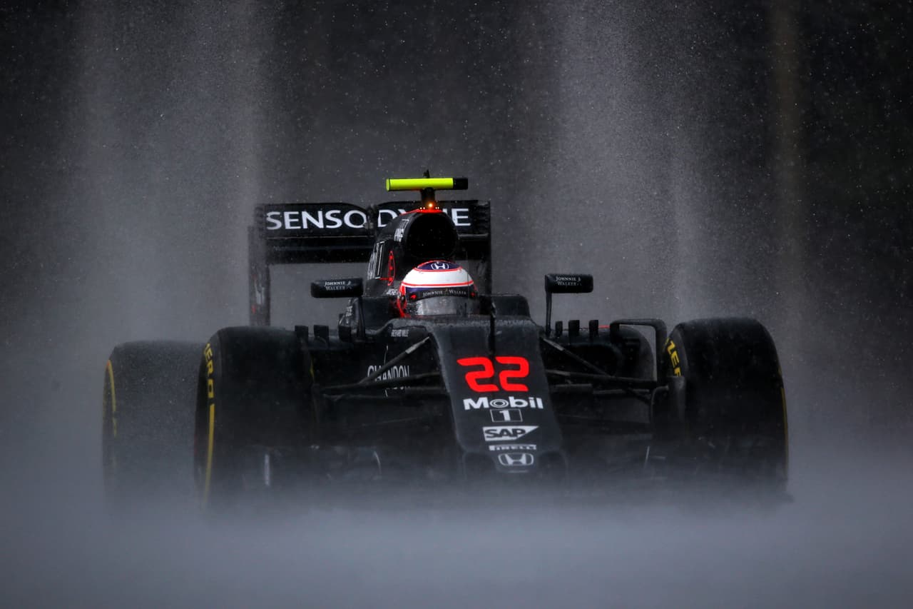 La despedida de cometencia del alemán Jenson Button, que fuera campeón de Fórmula 1, también fue uno de los hechos durante el 2016.