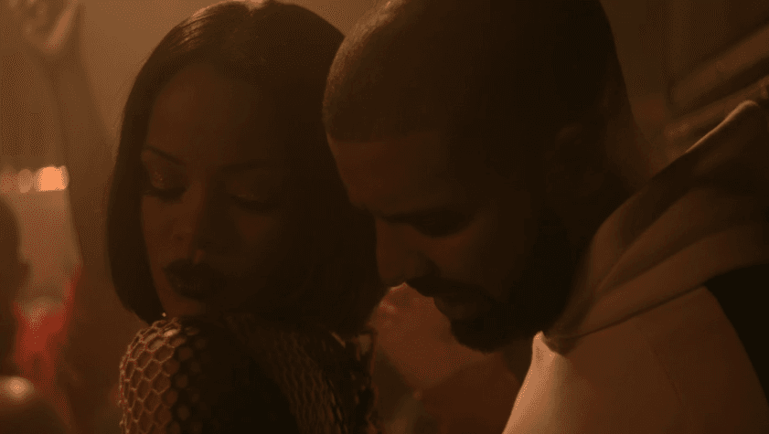 “Me encanta la vibra del video #1, pero el look del video #2”- @KimChevon