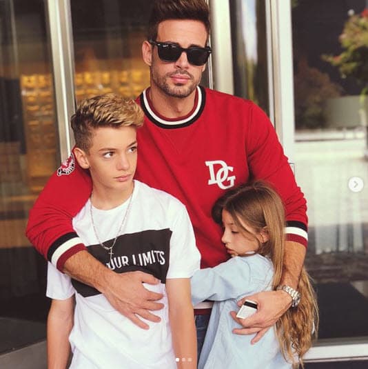 Conforme pasan los años, Christopher Levy Gutiérrez ha adquirido mayor parecido físico con su famoso padre.