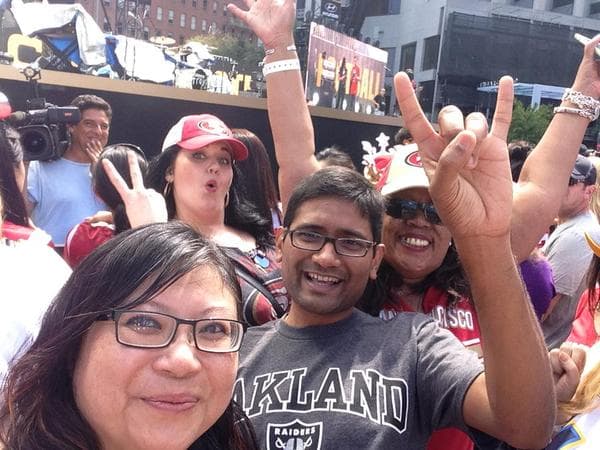 Usuarios compartieron sus fotos desde la plaza Justin Herman en San Francisco.