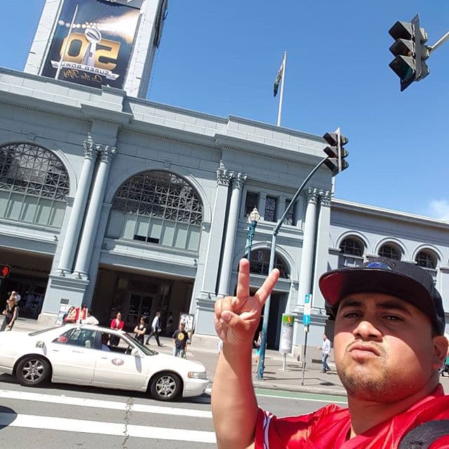 Usuarios compartieron sus fotos desde la plaza Justin Herman en San Francisco.