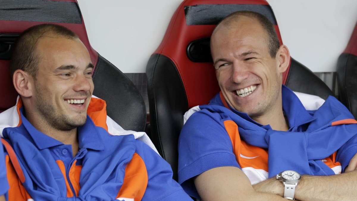 ¿Tras los pasos de Robben? Sneijder planea volver a jugar en Eredivisie