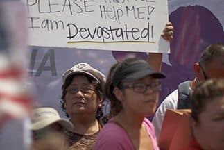 Mientras el Congreso decide qué hacer con la reforma migratoria, las deportaciones siguen devastando a la comunidad inmigrante de Estados Unidos.