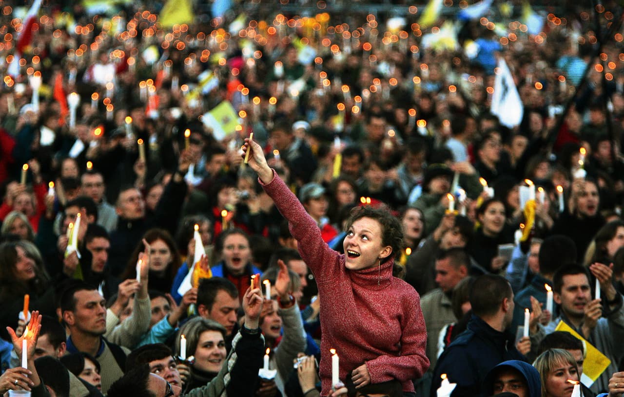 Jóvenes polacos en un encuentro con el Papa.