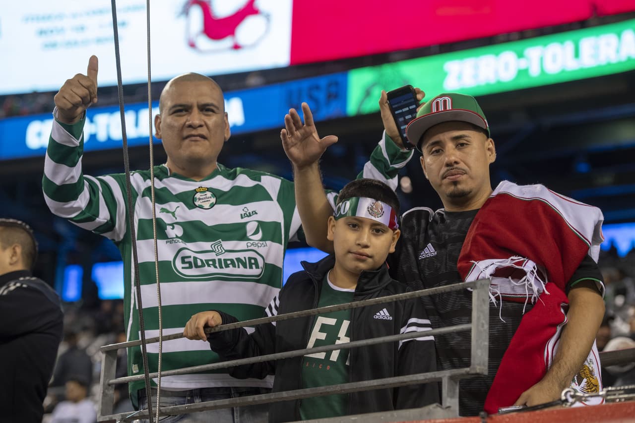 Así se encuentra el ambiente en el MetLife Stadium para el ¡Choque de Gigantes!