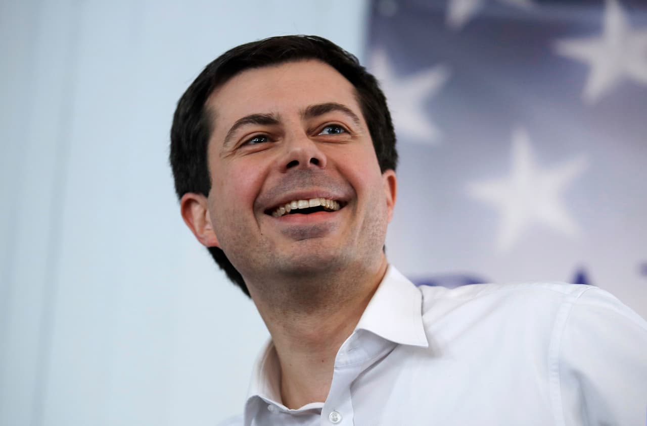 "Los inmigrantes y refugiados no son un problema que debemos manejar, son una parte activa de nuestra nación y esenciales en la estructura de este país; nuestras políticas deben reflejar eso”: Pete Buttigieg, alcalde de South Bend, Indiana.