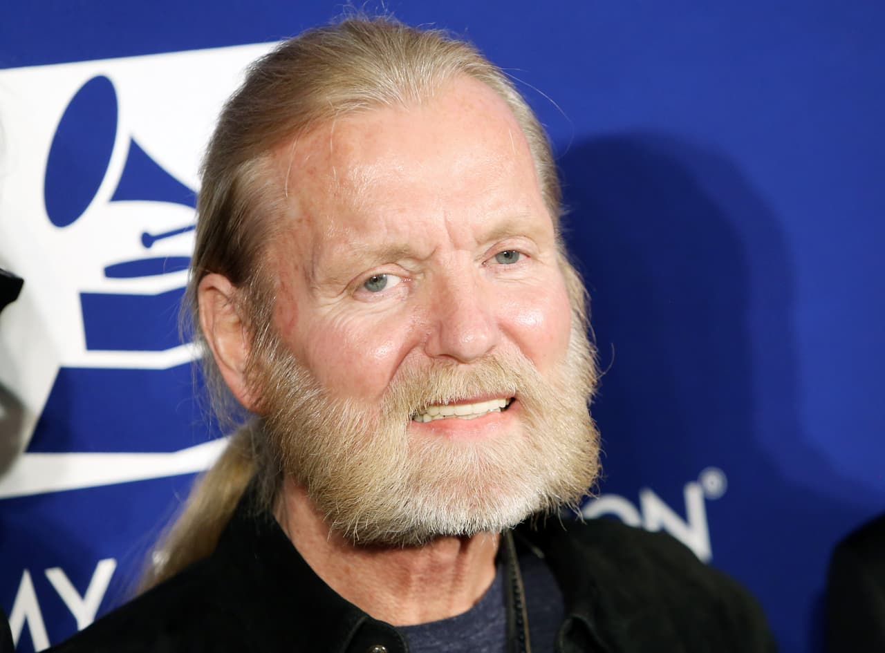 GREGG ALLMAN REVEALS MYSTRERY ILLNESS WAS PNEUMONIA