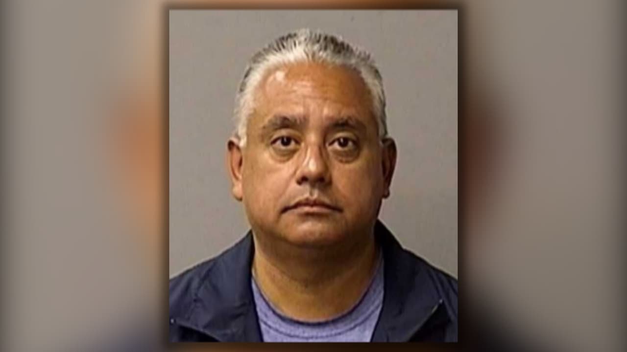 Arrestan a un policía de Modesto bajo cargos de violencia doméstica