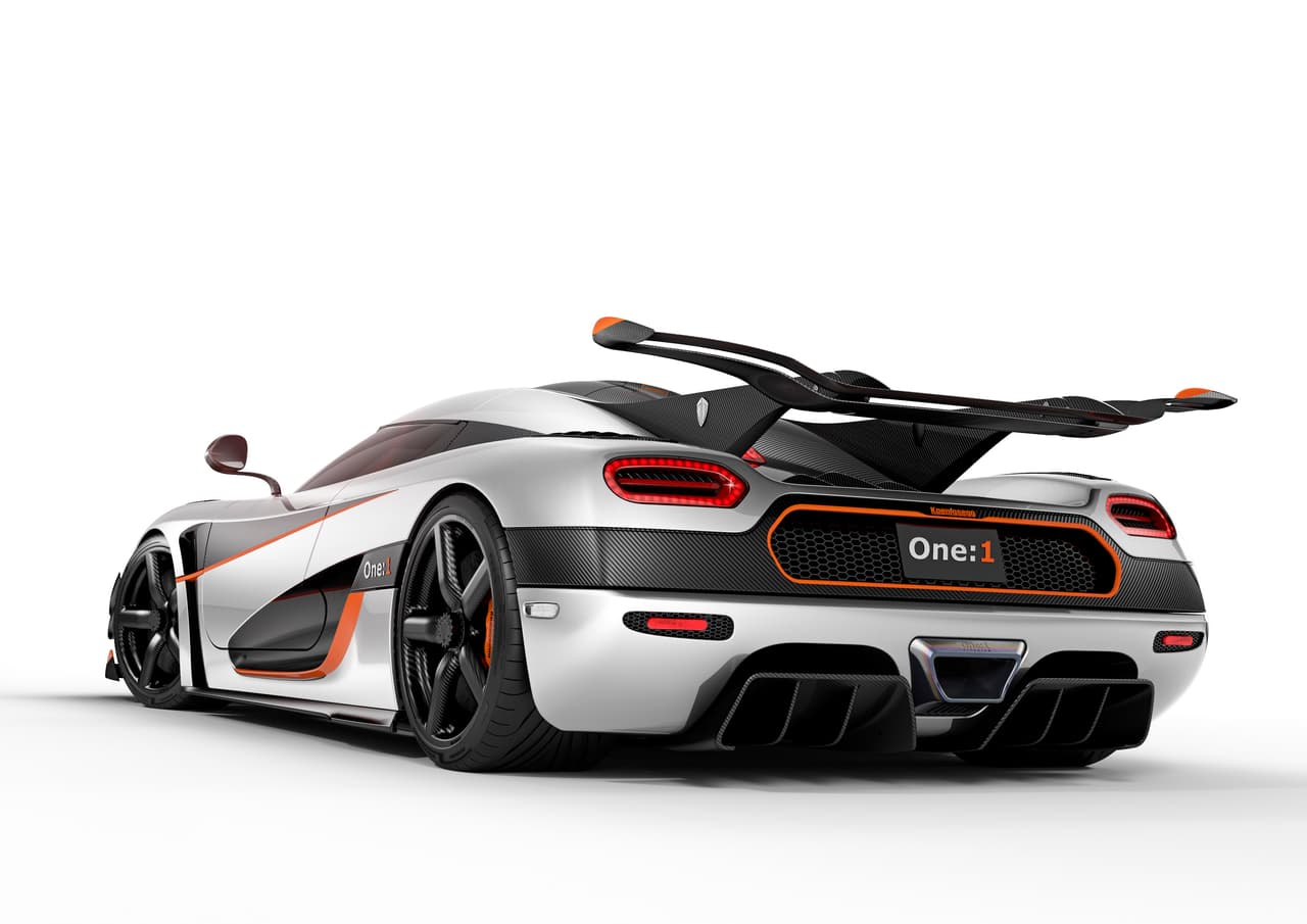 <b>Koenigsegg One:1</b>
<br>Precio: 2 millones de dólares