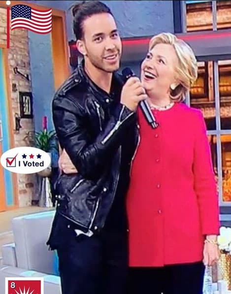 Y, llegado el tiempo de la elección, por supuesto que votó por ella.