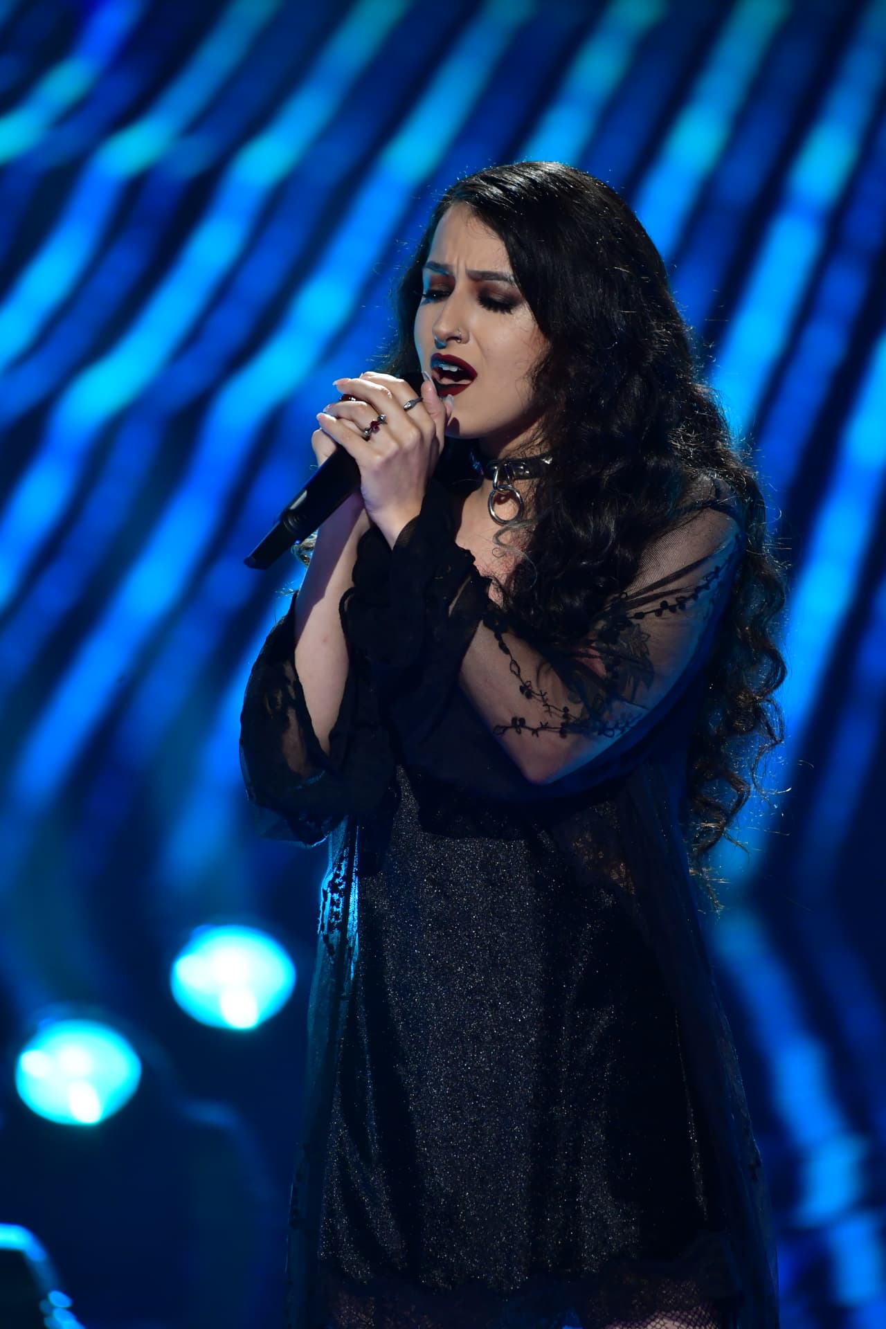 Joss Favela le dijo que su vestimenta no iba con el tema que interpretó: ‘True colors’ de Cindy Lauper. Ella tampoco quedó como finalista de Reina de la Canción.