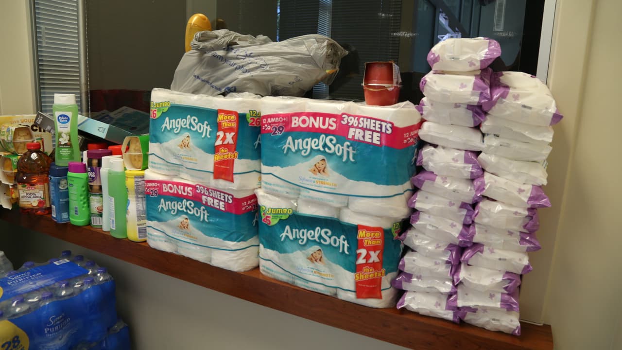 Raúl, Carla y El Feo llegaron con alegría a San Antonio y continúan su camino rumbo a Houston con más ayudas para los afectados tras el paso del huracán Harvey.