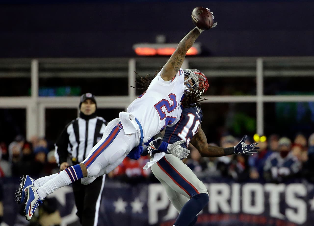 Bills arrollados, Patriots 10 - 0 