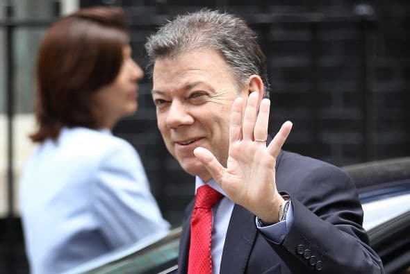 #8 Juan Manuel Santos (@JuanManSantos). En el número 8, el presidente Santos entró al ranking con más de un millón de seguidores conseguidos desde 2011, después de que Álvaro Uribe entregara la presidencia.
