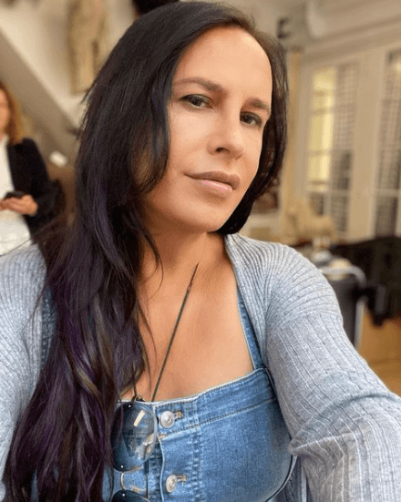 En una entrevista con ‘TVyNovelas’ el 2 de octubre de 2018, la celebridad habló tanto de su transición como de los cambios físicos que ha tenido a lo largo del tiempo.