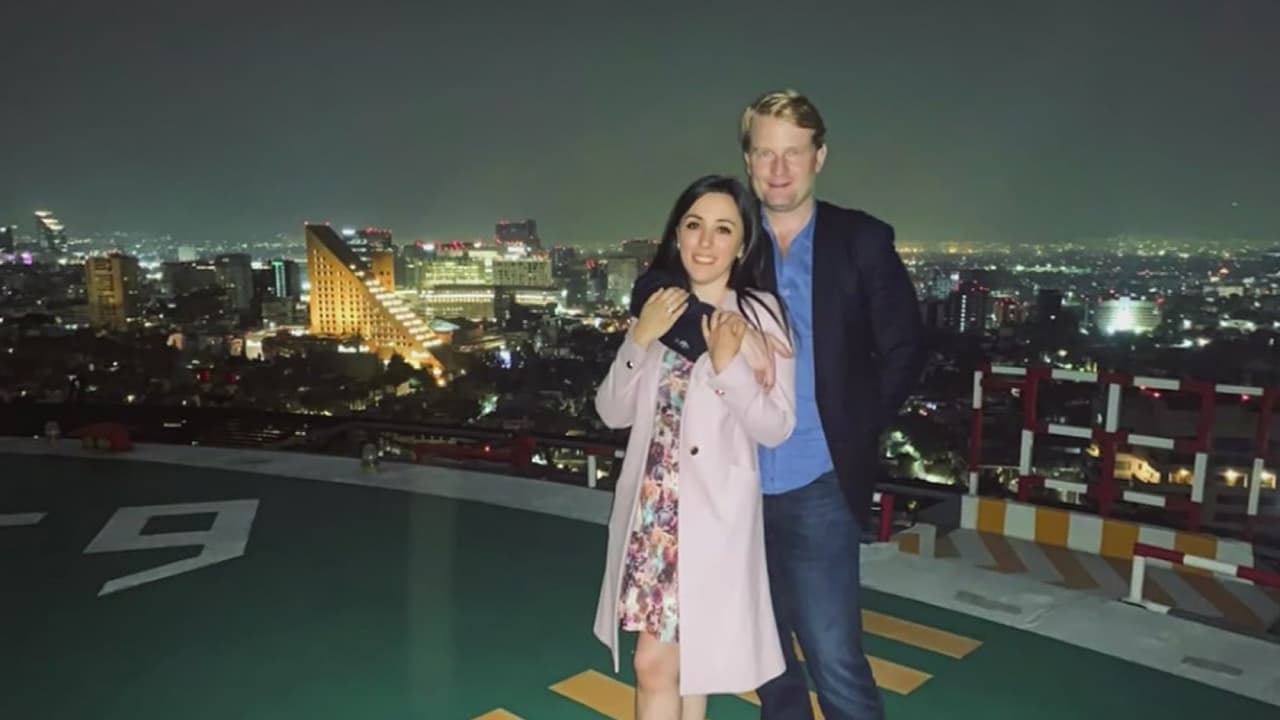 Una empresaria mexicana casada con un barón de la realeza británica acusa a la familia de su esposo de discriminación