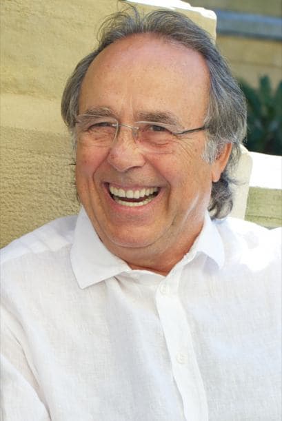 Haciendo uso de la ironía, 'Fiesta' es una crítica social a la desigualdad en la sociedad española de 1970, año en que se compuso este tema.