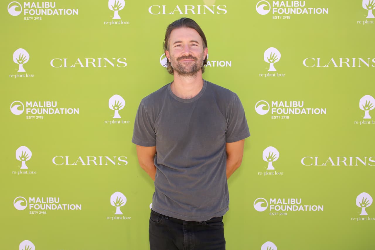 El clan Kardashian Jenner recibió el pasado 19 de febrero a dos nuevos miembros:
<b><a href="https://www.univision.com/famosos/kylie-y-kendall-jenner-ya-tienen-sobrinos-nuevos-y-son-gemelos-fotos" target="_blank">los hijos gemelos de Brandon Jenner. </a></b>
<br>