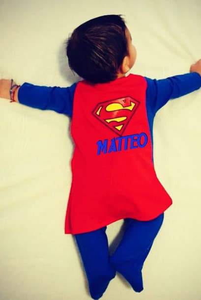 Alejandra no aguanta la emoción de celebrar la primera navidad de su hijo Matteo de casi 9 meses. Mira las fotos más cute de Matteo, un bebé tan stylish como su mamá.