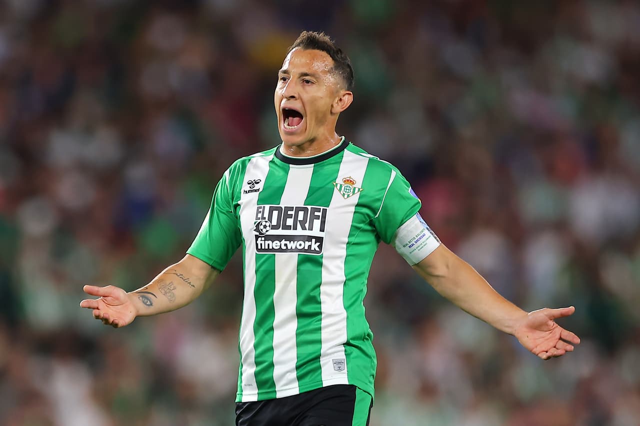 Guardado es leyenda del Betis: El extranjero con más partidos del club