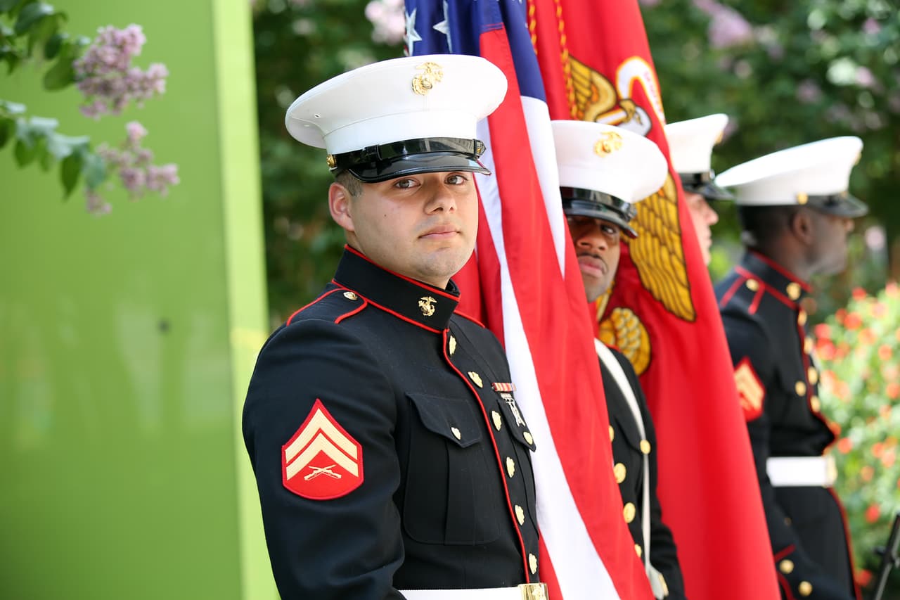 Dallas se pintó de música y fiesta en el inicio a esta gran feria