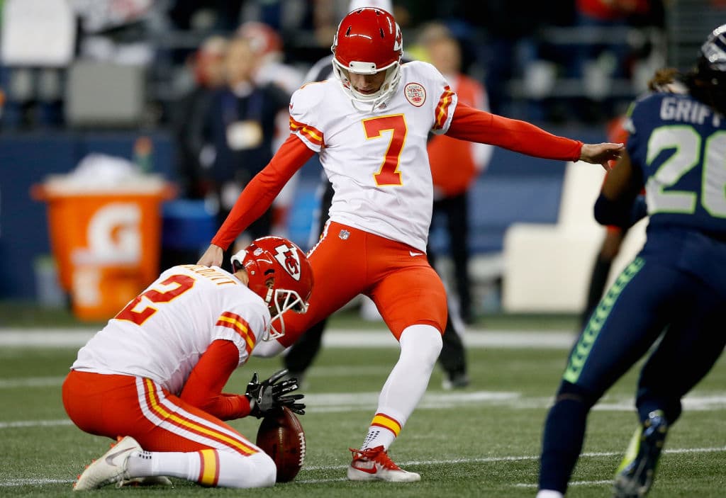 Harrison Butker pateó tres goles de campo para los Chiefs, de 54, 29 y 32 yardas respectivamente. El último para acercar a Kansas City 38-31 a finales del último cuarto.