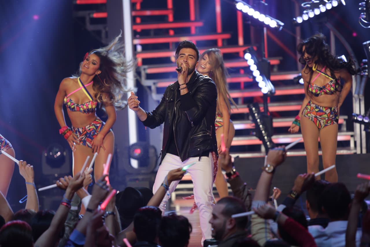 Noche de grandes confesiones, mucho ritmo y reencuentros inolvidables. Repasa las mejores fotos de las bellas aquí: