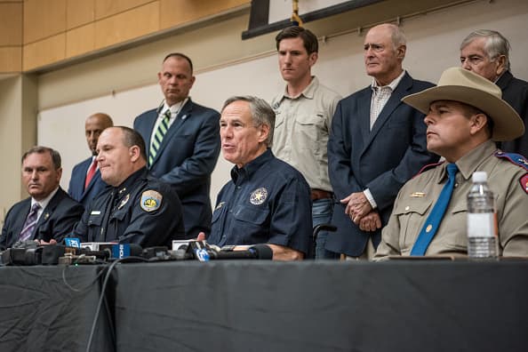 "La Legislatura debería considerar consecuencias más severas para los delincuentes condenados por delitos violentos."