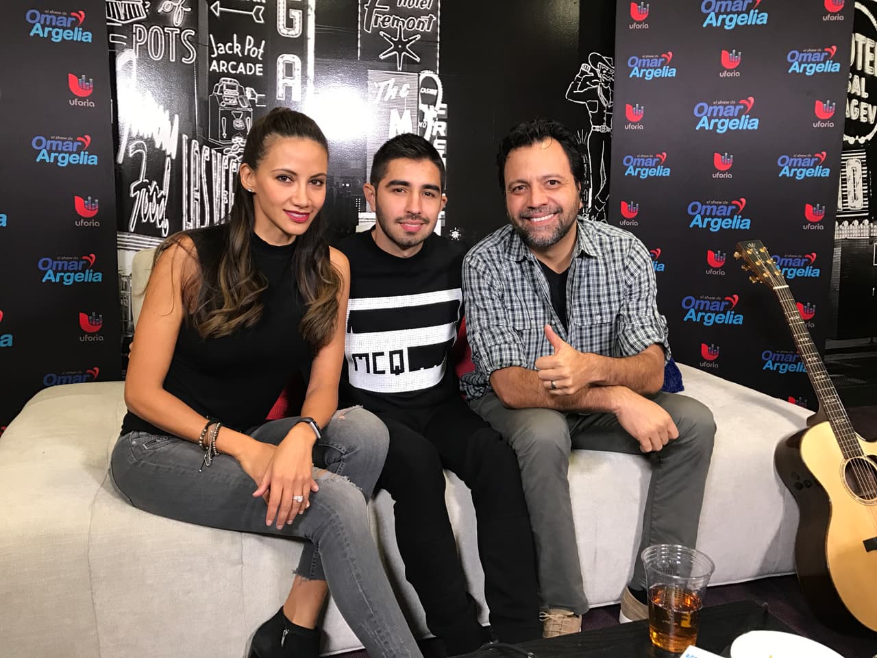 "Hay aburrimiento que no se cura más que con música": Joss Favela