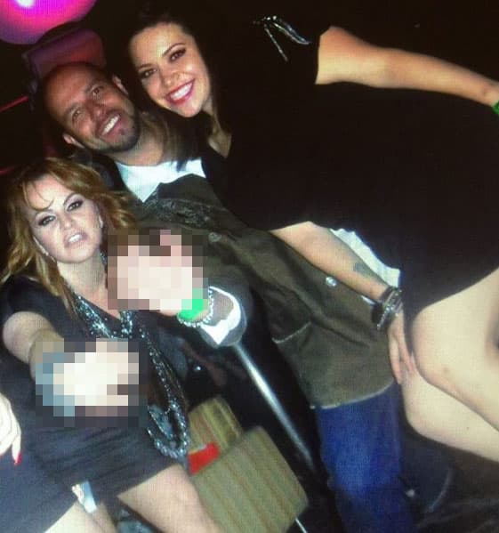 Salían a divertirse a los eventos que tenía su mamá.