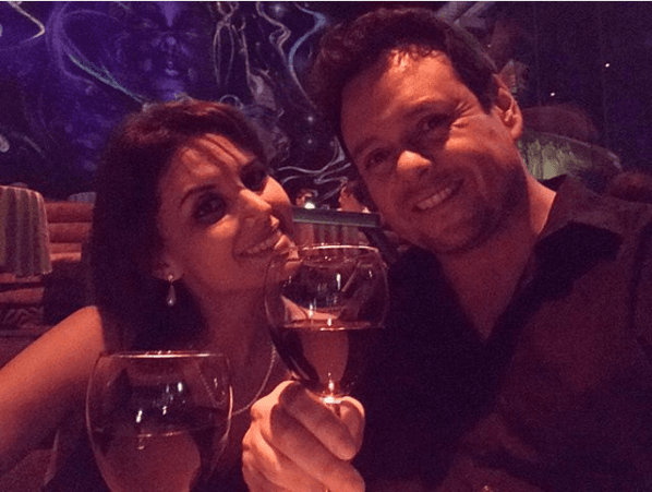 Karla Ruvalcaba aclaró, ante la prensa mexicana, que fue ella quien inició la discusión con los encargados de la seguridad del lugar por lo que consideró fue una falta de respeto hacia la mamá de Vidal.