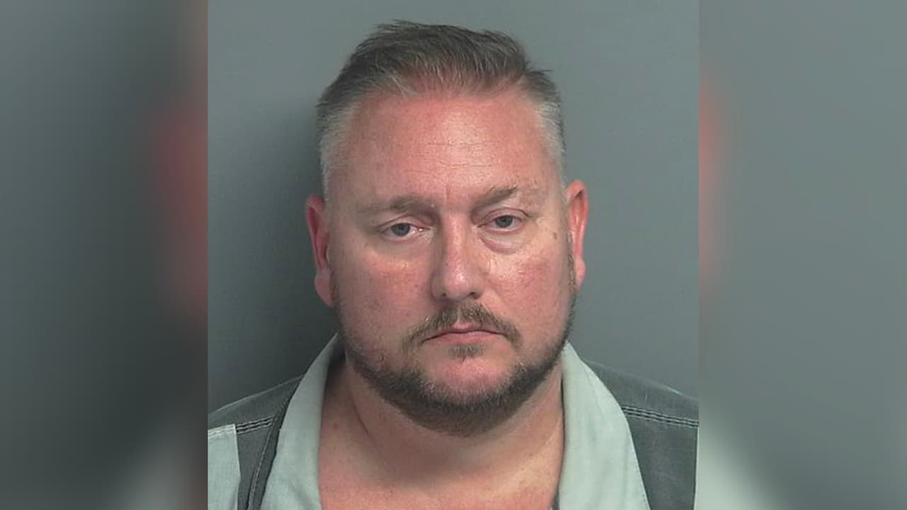 Jake Lee Kelly, acusado de conducir bajo influencia del alcohol.