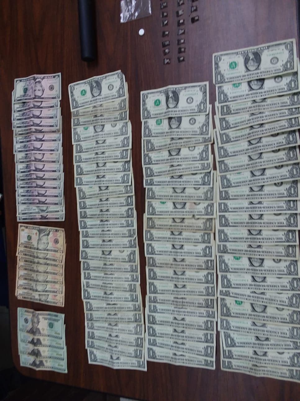 Se ocuparon $291 en efectivo.