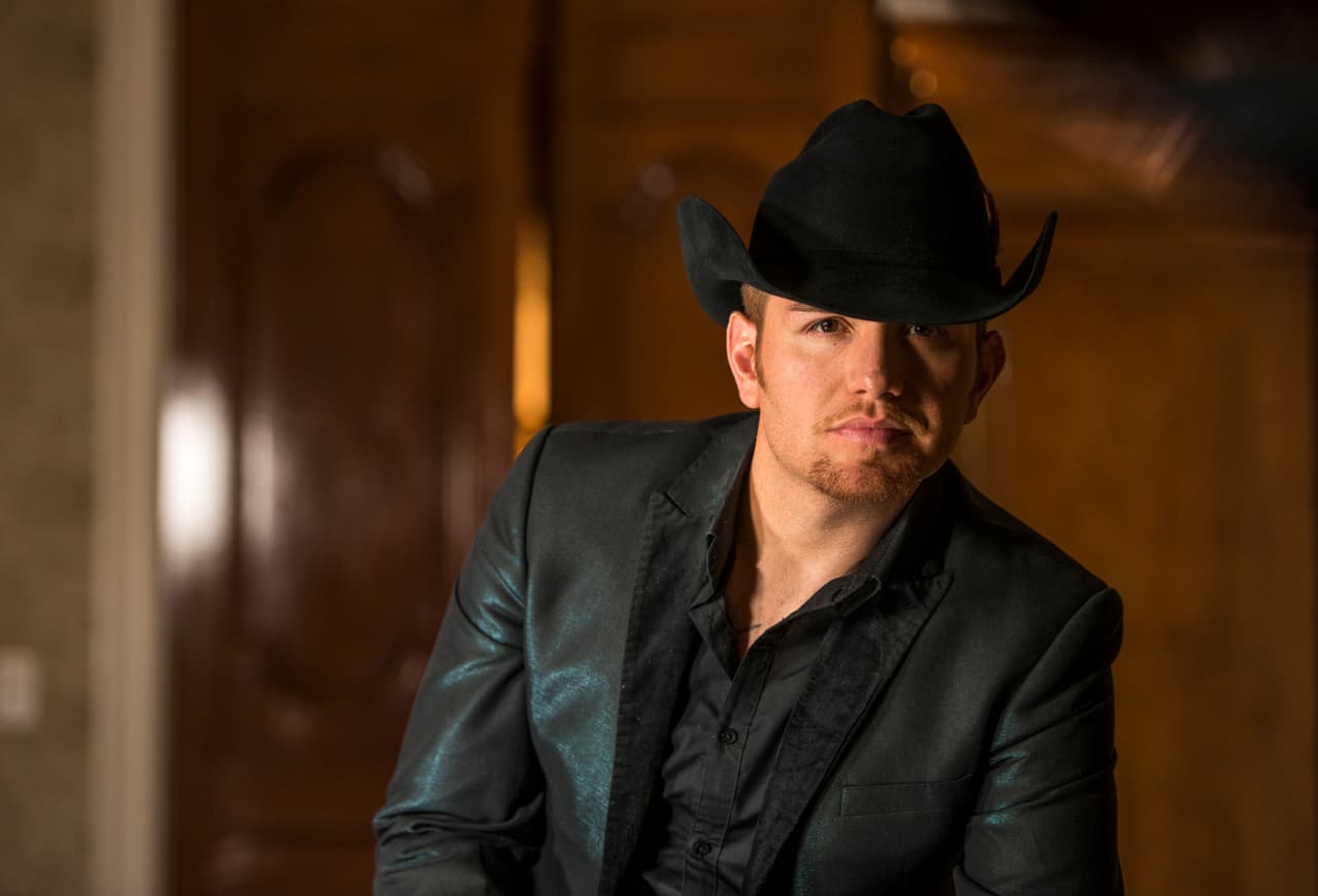 'El Dasa'. Juez. Nuestra Belleza Latina. Sesión fotográfica jueces y conductores en Las Vegas.