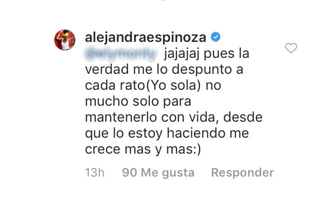 Incluso confesó su secreto para lucir el cabello perfecto.