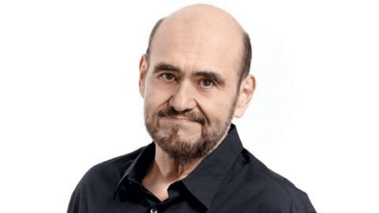 Edgar Vivar, quien interpretó a 'Ñoño' utilizó su cuenta de twitter para dedicarle emotivas palabras a su compañera y amiga: "¡Toni, querida! Hoy Gabo finalmente descansa . Entiendo tu dolor , lo comparto y hago votos para que la resignación llegue. Eres fuerte y te quiero . Siempre nos queda la esperanza...".