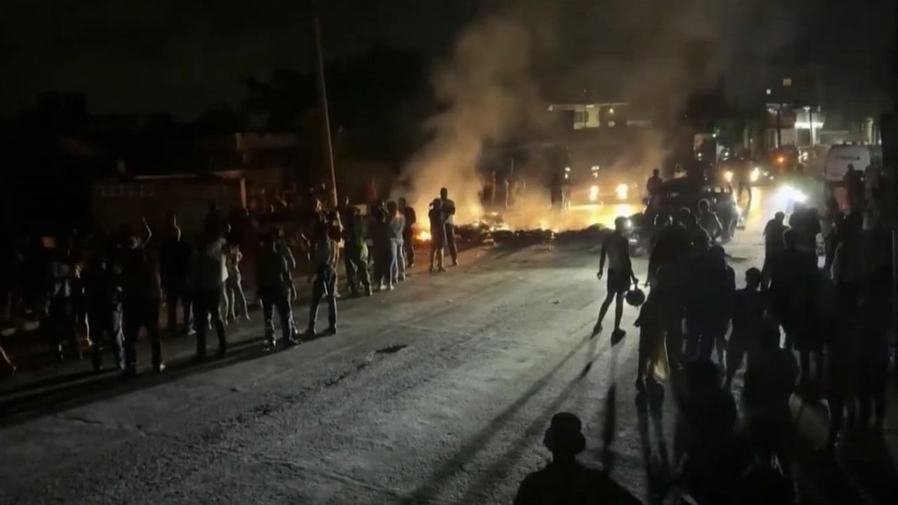 Análisis: Cuba entre apagones y la condicionada oferta humanitaria de Washington